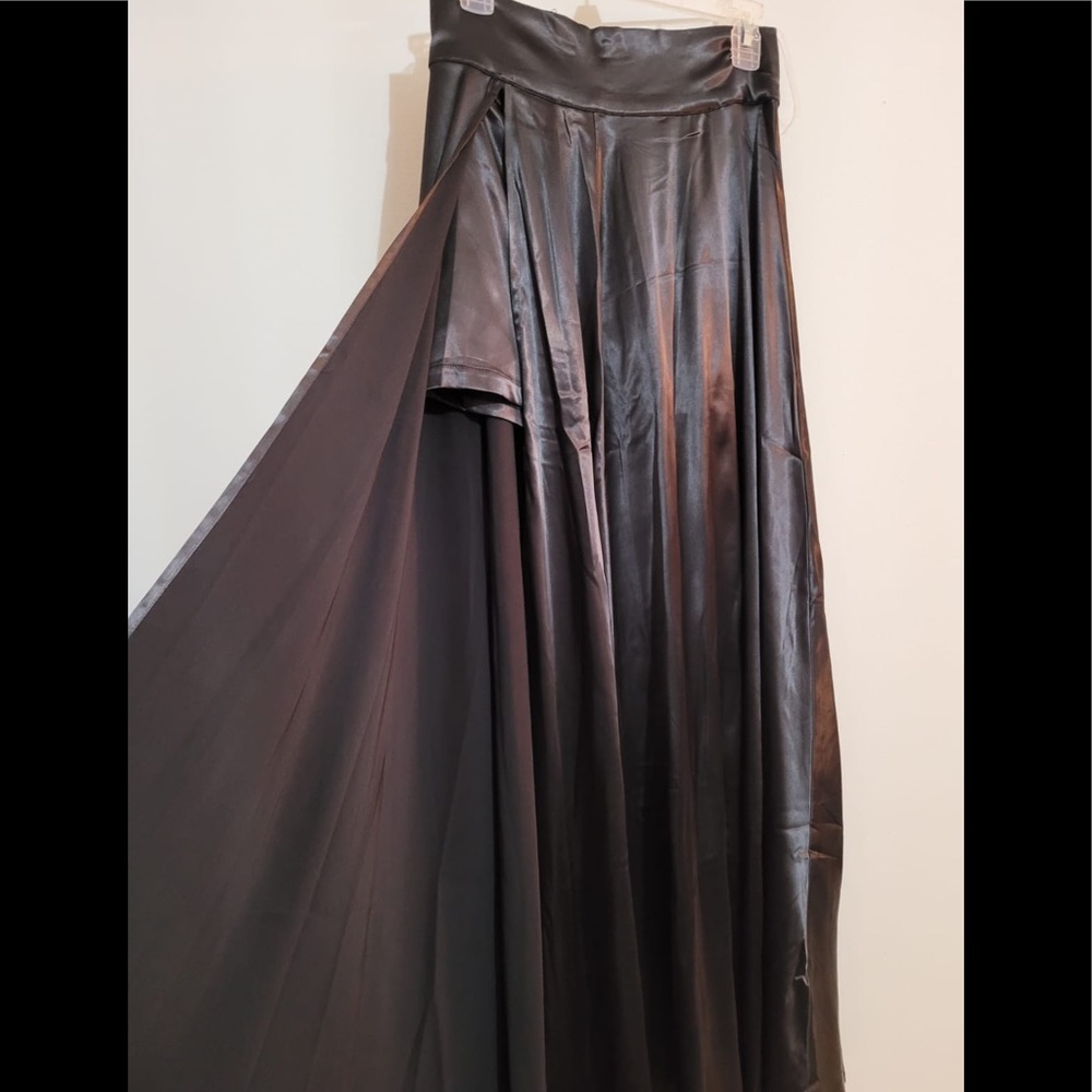 Akira Black Satin High Slit Skirt 🖤 - Picture 6 of 8